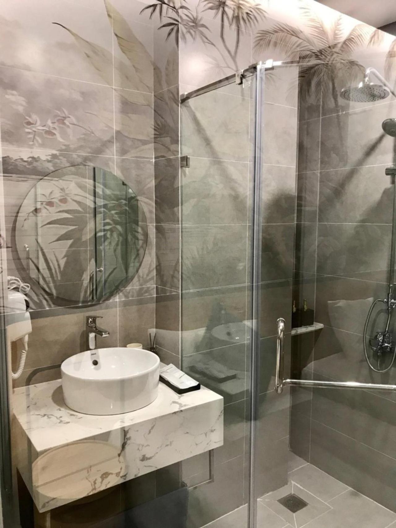 Milash Boutique Hotel 下龍 外观 照片