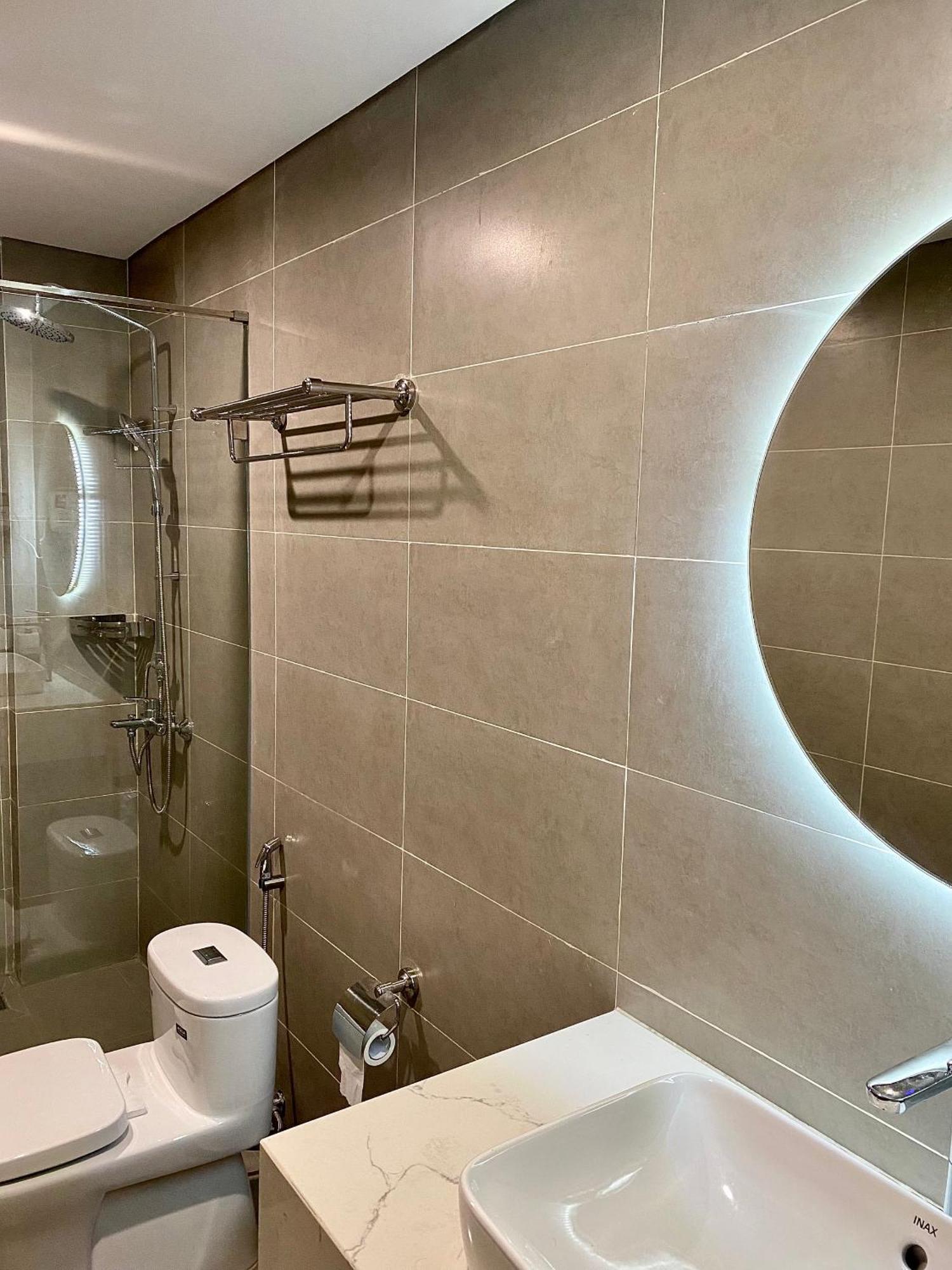 Milash Boutique Hotel 下龍 外观 照片